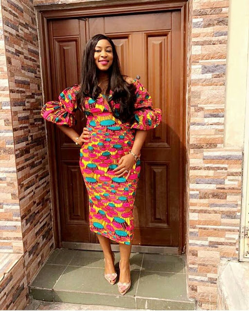 Check Out Latest 2018 Ravishing Ankara Styles Every Lady Should Rock (Photos)