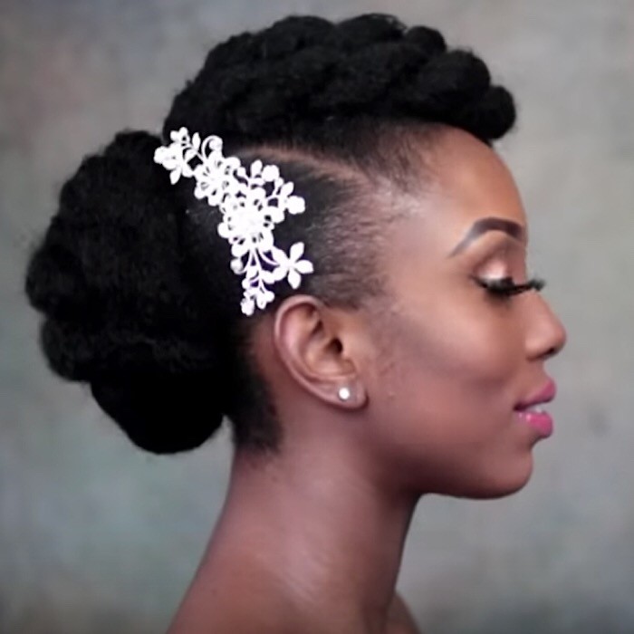 20+ Natural Hair Updos to Slay Your Wedding Day (11)