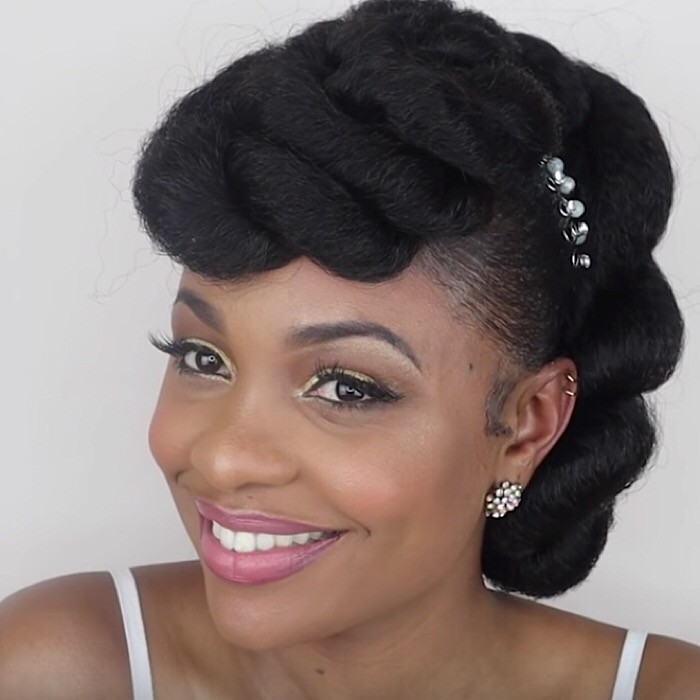 20+ Natural Hair Updos to Slay Your Wedding Day (14)