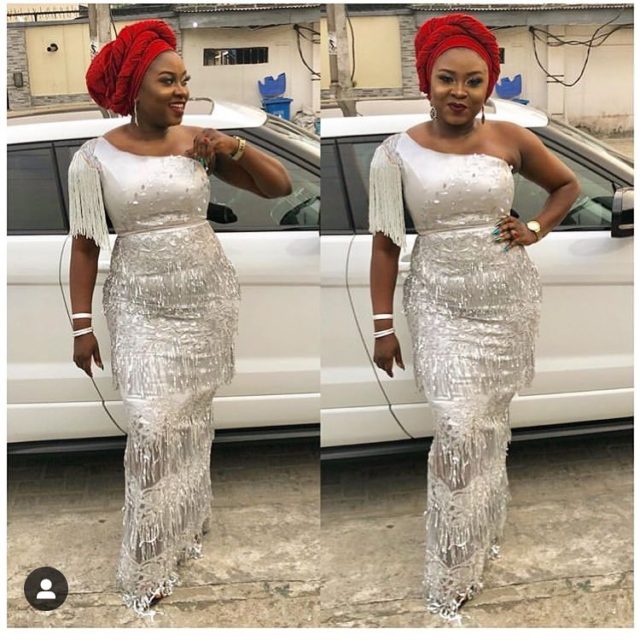 Latest Aso Ebi Styles 2019; Super Cute Designs You Should Rock Next