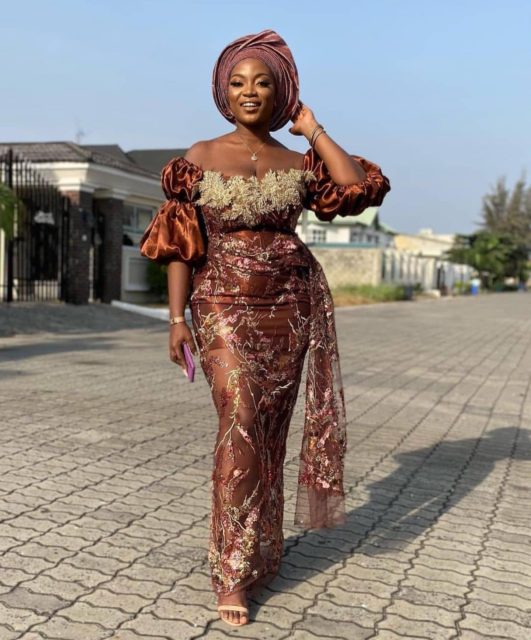 Fascinating Pictures of Lace Gown Styles for Your Next Owambe | OD9JASTYLES