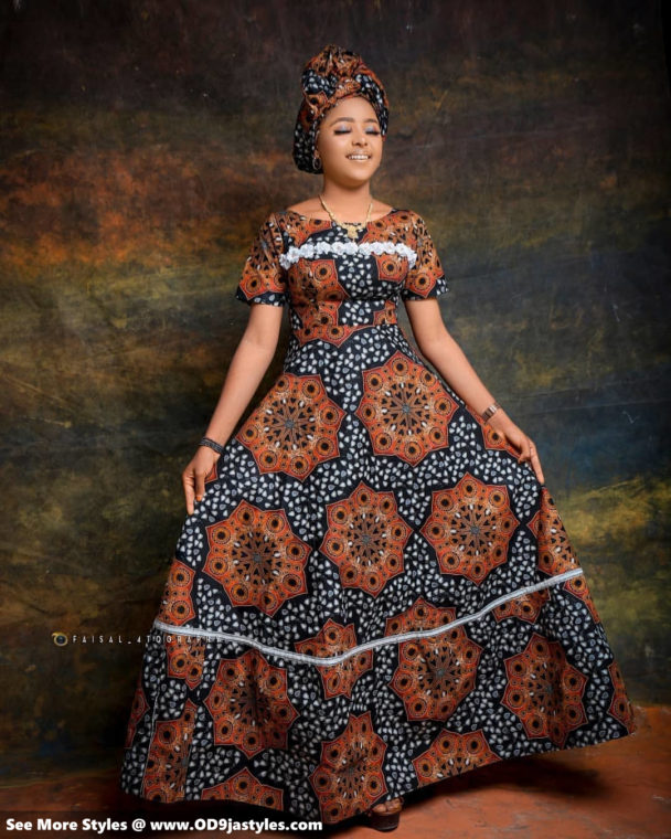 2021-Ankara-Long-Gown-Styles-Classy-African-Fashion-Styles-2021-10