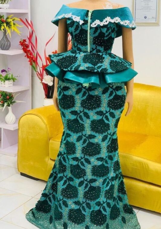 Trendy New Peplum Designs for Skirts and Blouses in Ankara with Pictures (14)