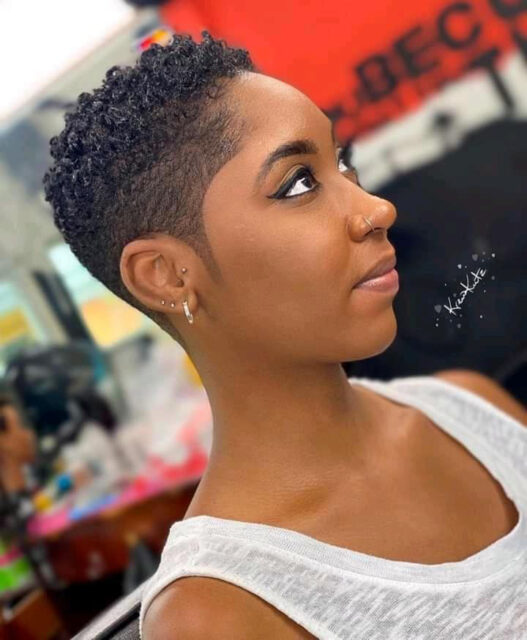 Trendy Teenagers Haircut and Short Hairstyles for Black Women