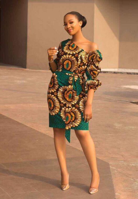 Beautiful Off Shoulder Ankara Styles You Can Wear To Your First Date (1)