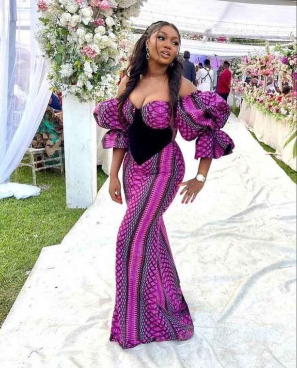 Beautiful Off Shoulder Ankara Styles You Can Wear To Your First Date (17)