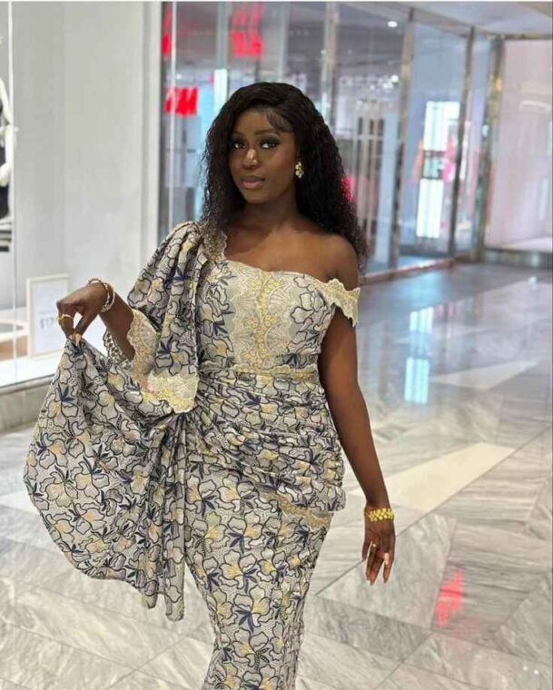 Beautiful Off Shoulder Ankara Styles You Can Wear To Your First Date (3)