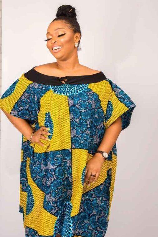 Beautiful Off Shoulder Ankara Styles You Can Wear To Your First Date (51)