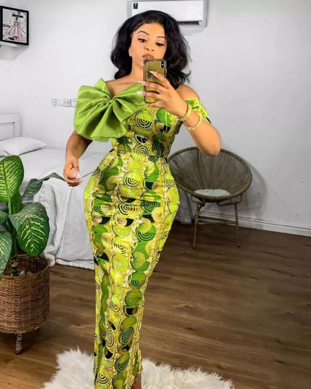 50 Charming Ankara Outfits That Sweet Mummies Should Wear To Look Prettier (2)