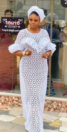 Bubu Kaftan Made of Lace (6)