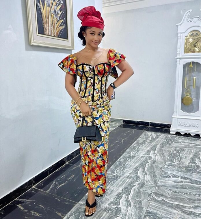 Ankara Style Inspiration For Sunday Shopping and Hangouts (5)