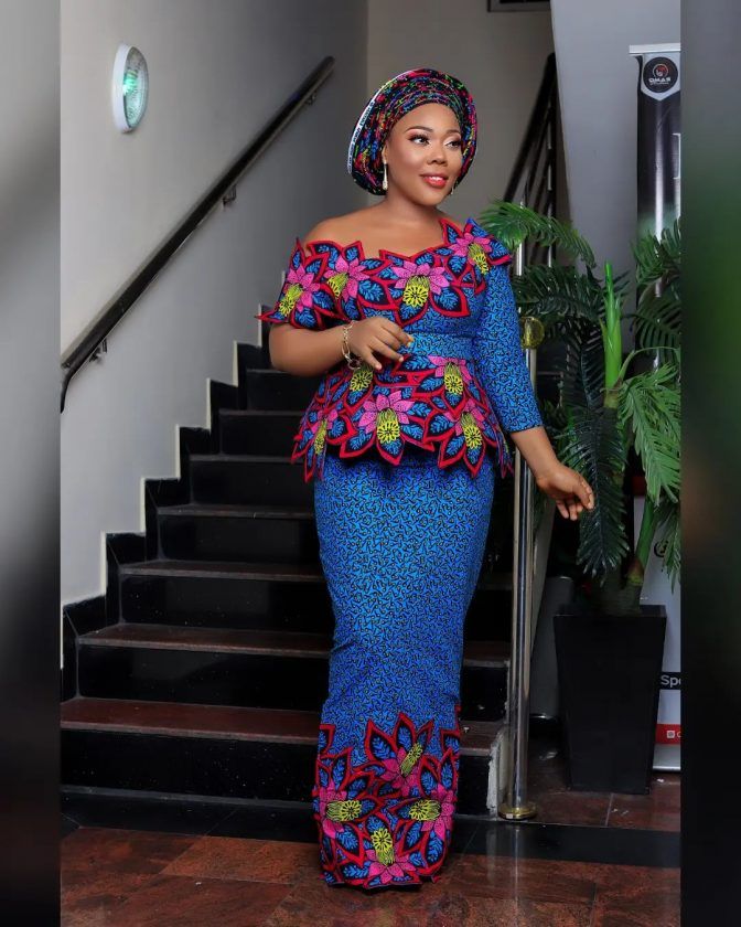 Ankara Skirts and Blouses 2023: The Perfect Wardrobe Piece for Every Lady