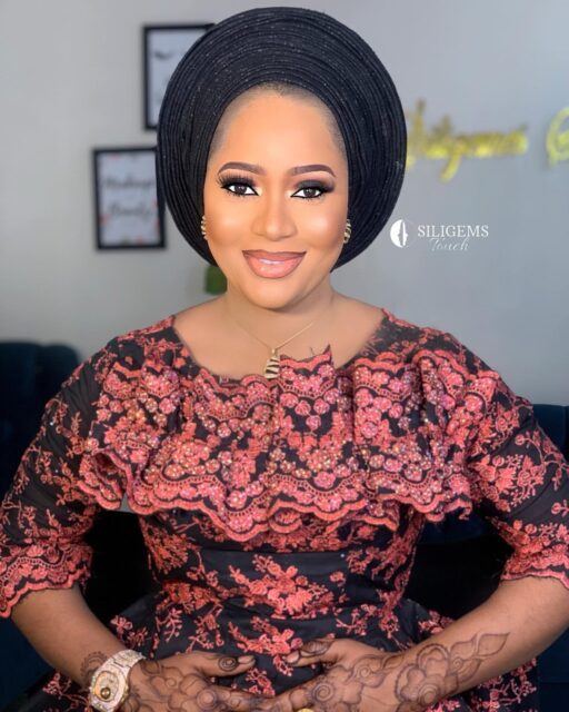 Gele and Makeup Styles for Bold and Beautiful Looks