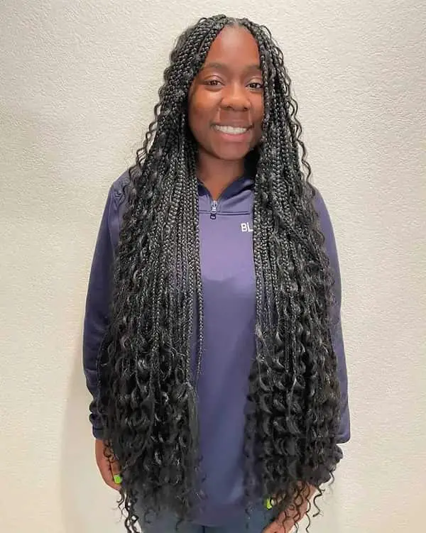 Extra Long Knotless Goddess Box Braids