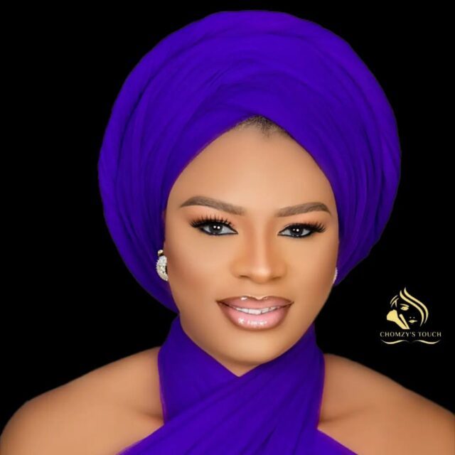 Beautiful And Stylish Makeup Look Perfect For Stylish Ladies