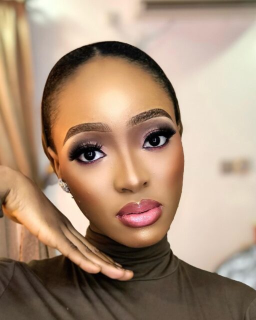 Beautiful And Stylish Makeup Look Perfect For Stylish Ladies