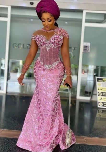 Elegant Aso-Ebi Styles For Traditional African Events | OD9JASTYLES