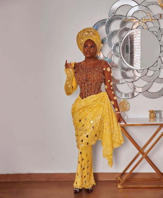 Yellow Lace Gown Styles