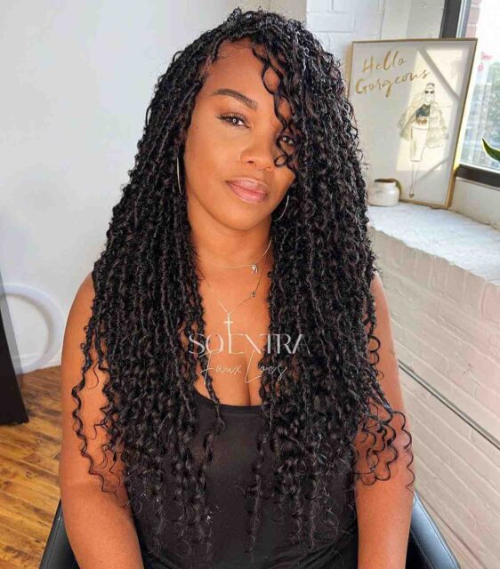 Gorgeous Extra Long Faux Locs
