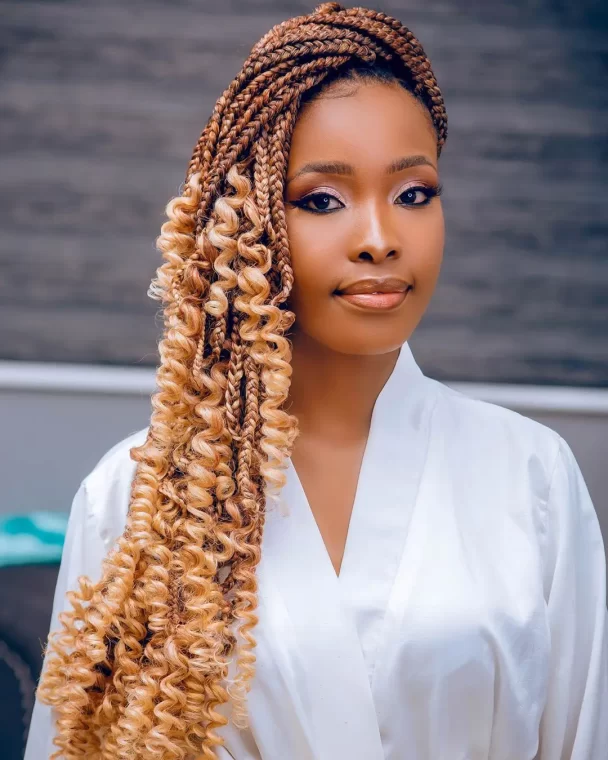 Beaded Box Braids for a Chic Touch