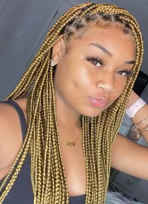 Golden Knotless Braids with Clean Parts